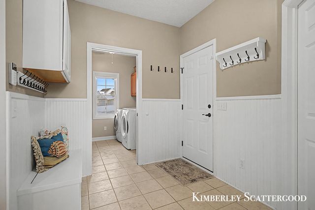 8700 Olde Meadow Drive NE, Rockford, MI 49341