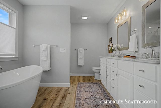 8700 Olde Meadow Drive NE, Rockford, MI 49341