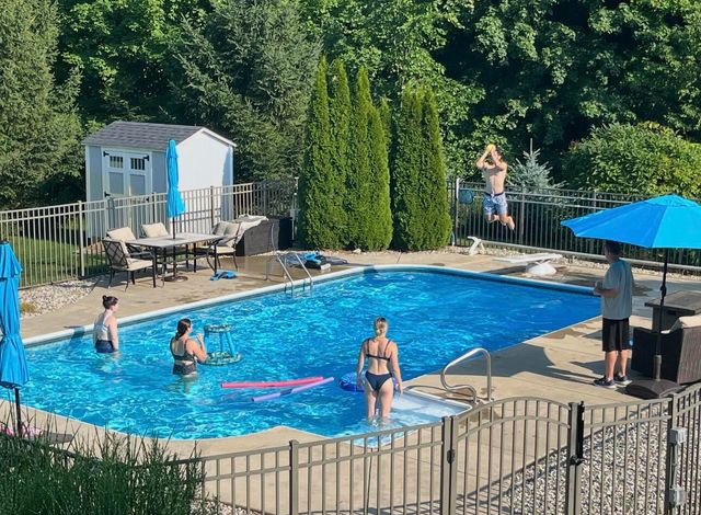 8700 Olde Meadow Drive NE, Rockford, MI 49341