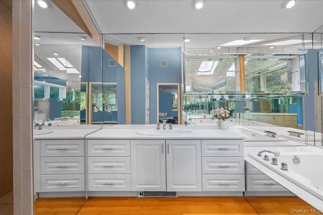 54 Allapartus Road, Ossining, NY 10562