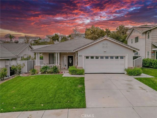 13493 Fairfield Drive, Corona, CA 92883