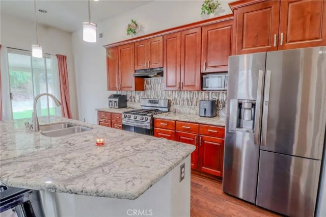 13493 Fairfield Drive, Corona, CA 92883