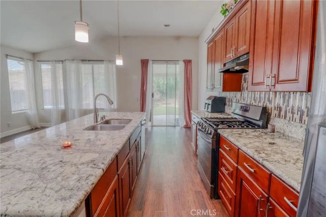 13493 Fairfield Drive, Corona, CA 92883