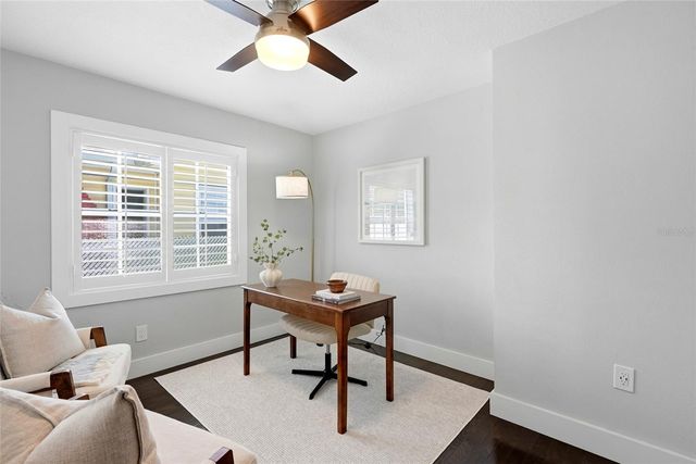 2720 10TH STREET N, St Petersburg, FL 33704