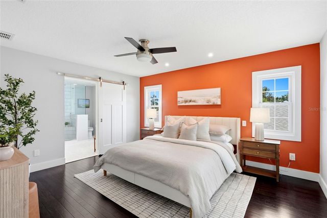 2720 10TH STREET N, St Petersburg, FL 33704