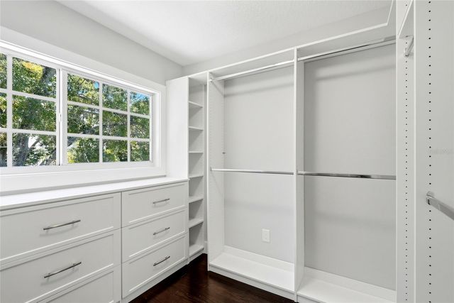 2720 10TH STREET N, St Petersburg, FL 33704