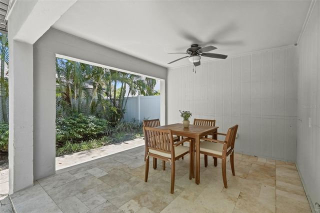 2720 10TH STREET N, St Petersburg, FL 33704