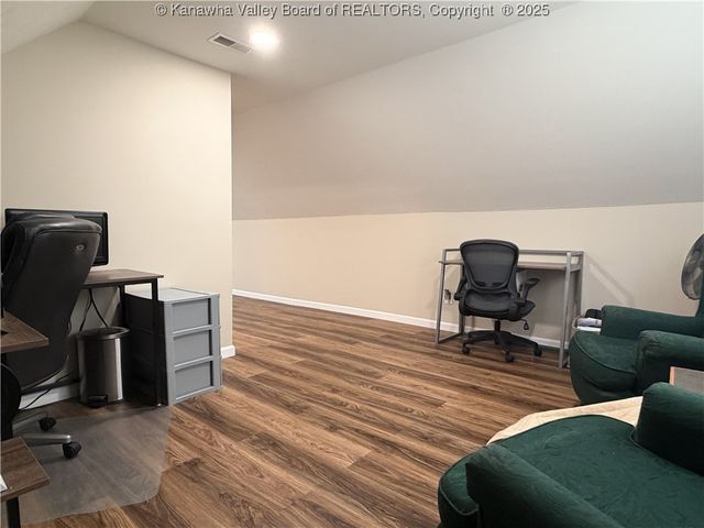 1009 Village Drive, South Charleston, WV 25309