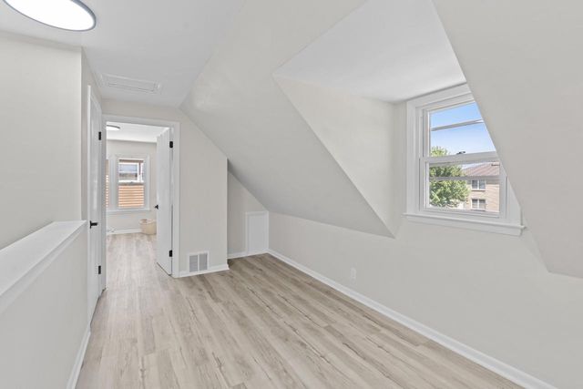 5331 N 61st STREET, Milwaukee, WI 53218