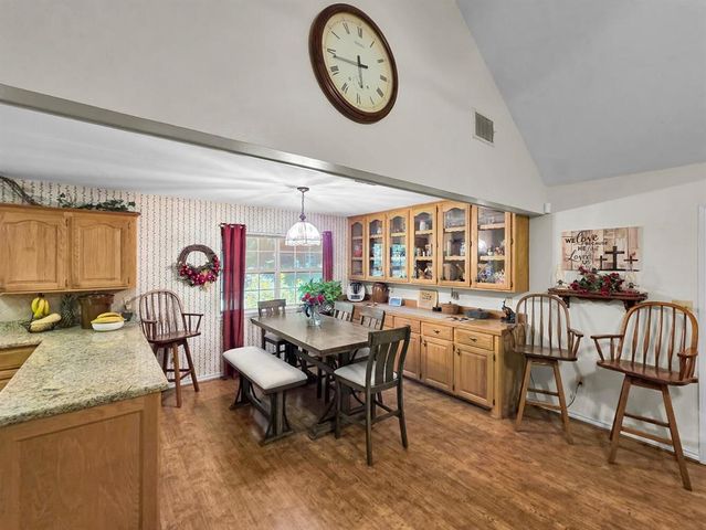 1487 Fm 1618, Buffalo, TX 75831
