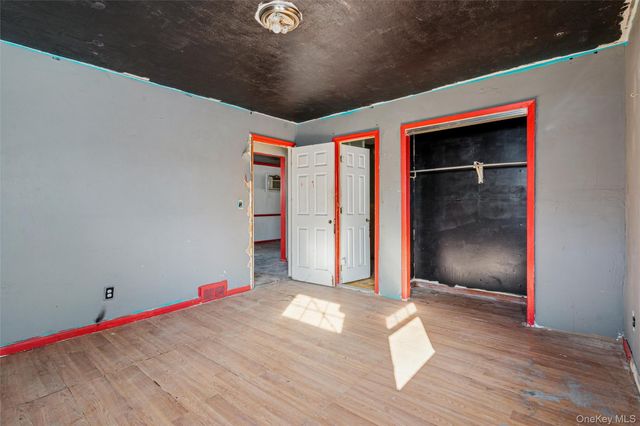 22 Conger Street, Staten Island, NY 10305