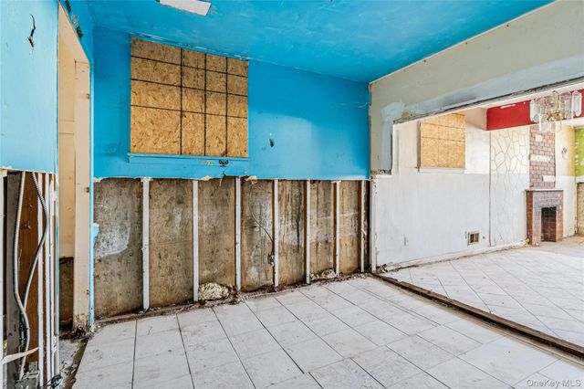 22 Conger Street, Staten Island, NY 10305