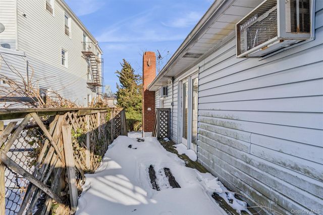 22 Conger Street, Staten Island, NY 10305