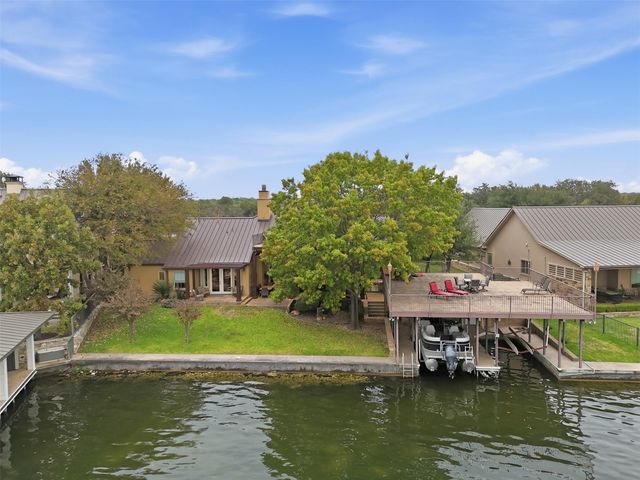 325 Wilderness DR W, Marble Falls, TX 78654