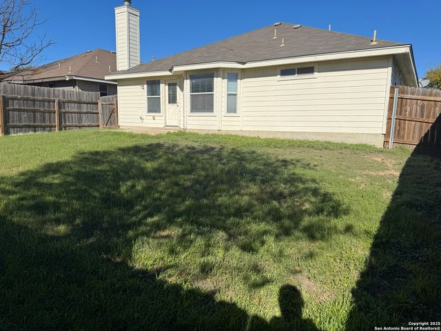 8462 FAVERO COVE, Converse, TX 78109