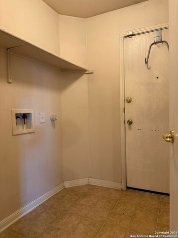 8462 FAVERO COVE, Converse, TX 78109