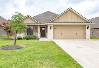 3504 Davidson Drive, College Station, TX 77845
