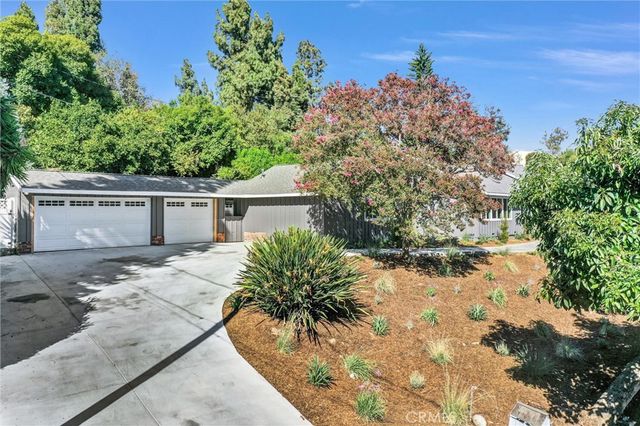 8450 Via Sierra Ramal, Whittier, CA 90605
