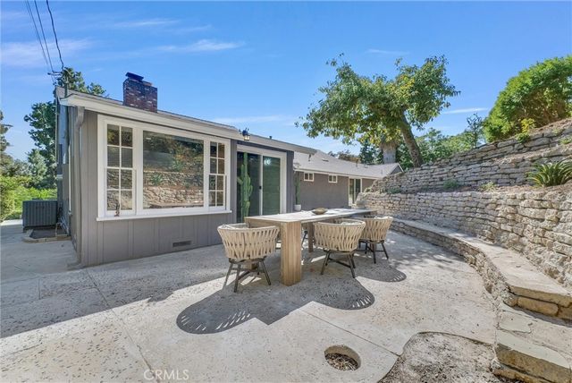 8450 Via Sierra Ramal, Whittier, CA 90605