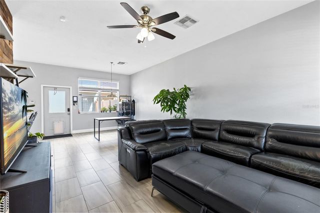 6187 CHAPLEDALE DRIVE, Orlando, FL 32829