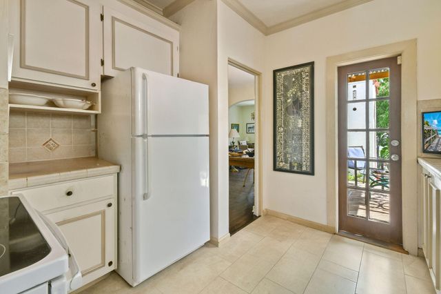 2118 Florida Avenue, West Palm Beach, FL 33401