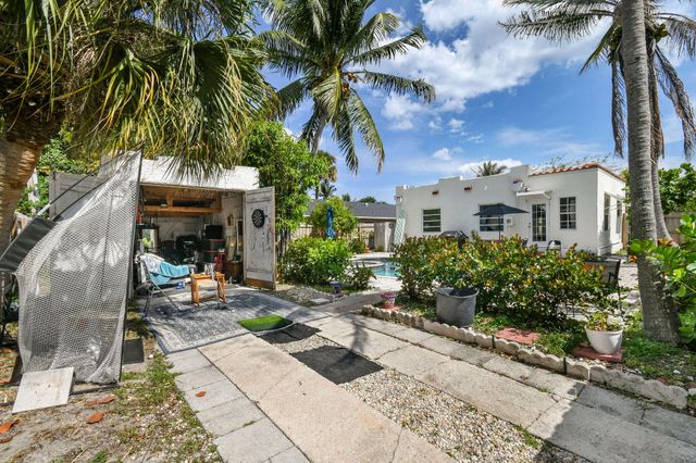 2118 Florida Avenue, West Palm Beach, FL 33401