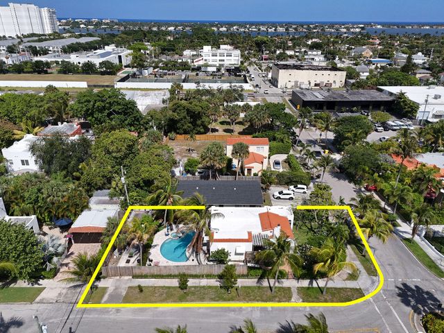 2118 Florida Avenue, West Palm Beach, FL 33401