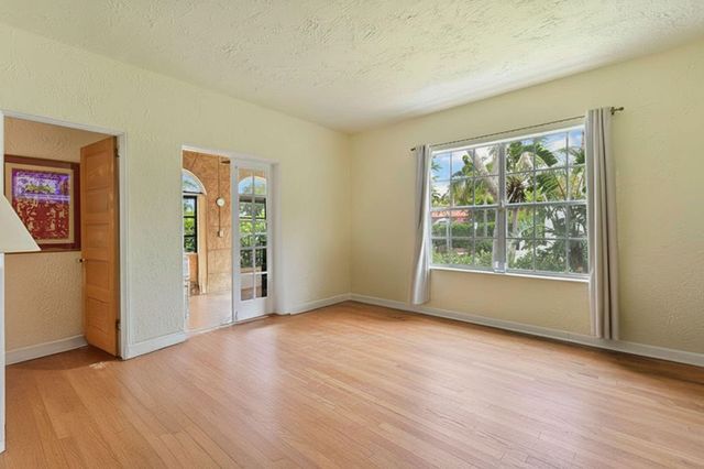 2118 Florida Avenue, West Palm Beach, FL 33401