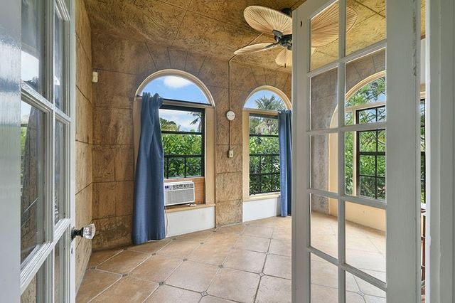 2118 Florida Avenue, West Palm Beach, FL 33401