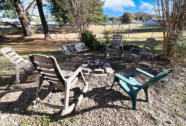 812 N Main Street, Gore, OK 74435