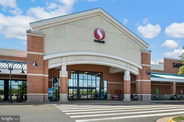 7136 AYERS MEADOW LN, Springfield, VA 22150