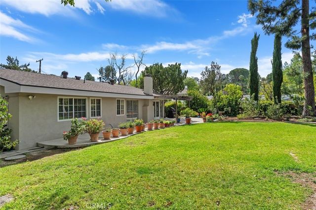 24133 Albers Street, Woodland Hills, CA 91367