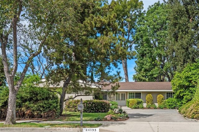 24133 Albers Street, Woodland Hills, CA 91367