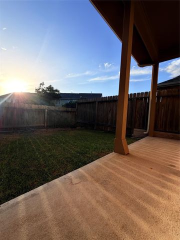 8327 Lamond Lane, Houston, TX 77095