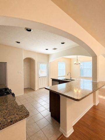 8327 Lamond Lane, Houston, TX 77095