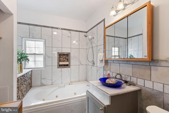 1216 MARSHALL AVE, Colonial Beach, VA 22443