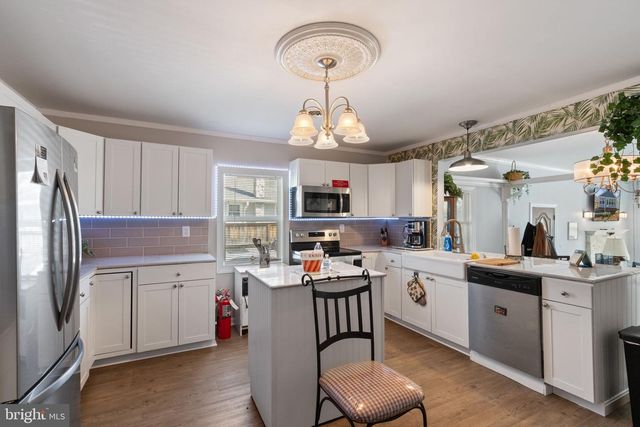 1216 MARSHALL AVE, Colonial Beach, VA 22443