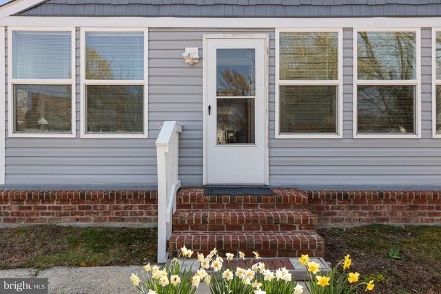 1216 MARSHALL AVE, Colonial Beach, VA 22443
