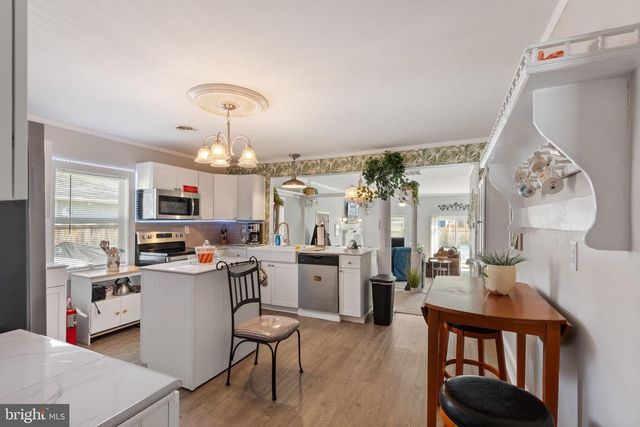 1216 MARSHALL AVE, Colonial Beach, VA 22443