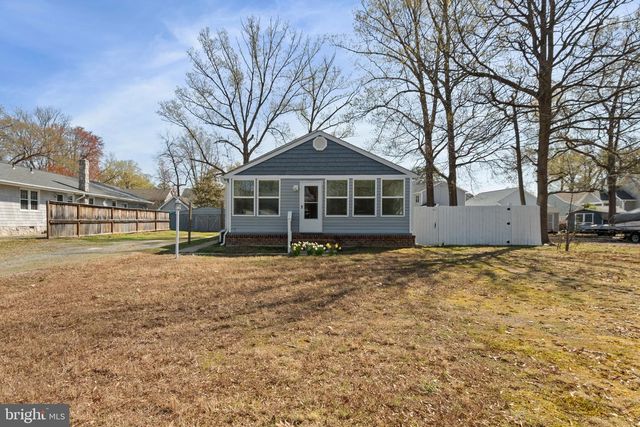 1216 MARSHALL AVE, Colonial Beach, VA 22443