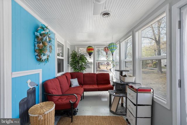 1216 MARSHALL AVE, Colonial Beach, VA 22443