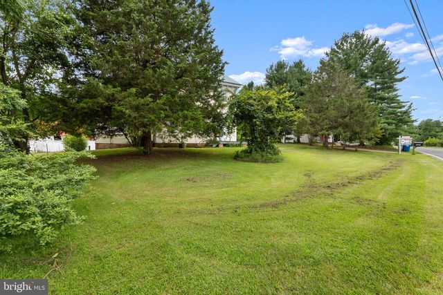 10007 CROOM RD, Upper Marlboro, MD 20772