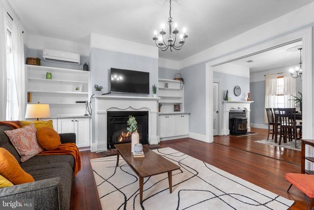 10007 CROOM RD, Upper Marlboro, MD 20772