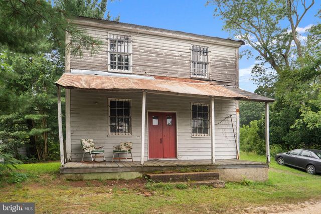 10007 CROOM RD, Upper Marlboro, MD 20772