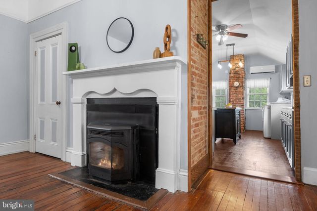 10007 CROOM RD, Upper Marlboro, MD 20772