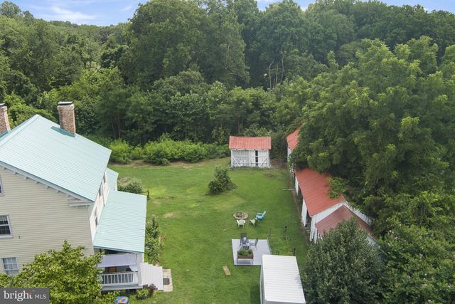 10007 CROOM RD, Upper Marlboro, MD 20772