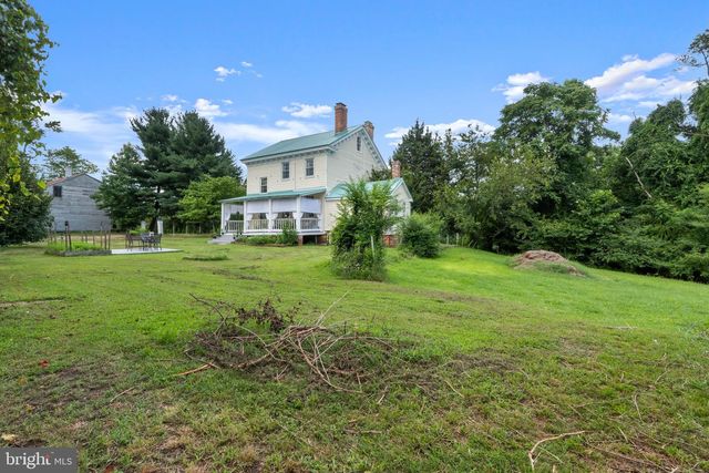 10007 CROOM RD, Upper Marlboro, MD 20772
