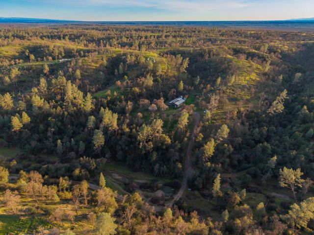 14991 Lower Coal Pit Drive, Igo, CA 96047