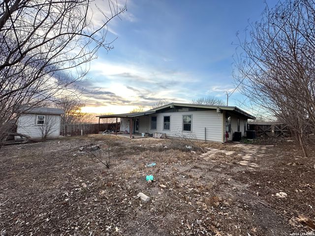 122 Pleasant Valley, San Antonio, TX 78227