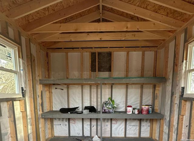 122 Pleasant Valley, San Antonio, TX 78227